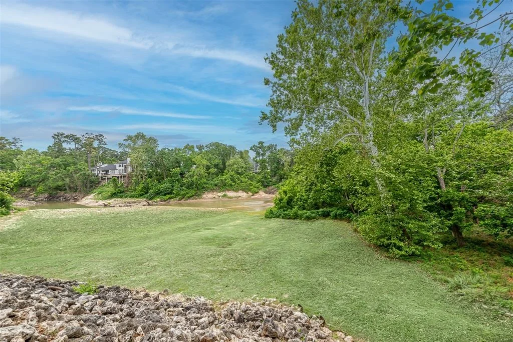 Photo of 27 Hudson Circle