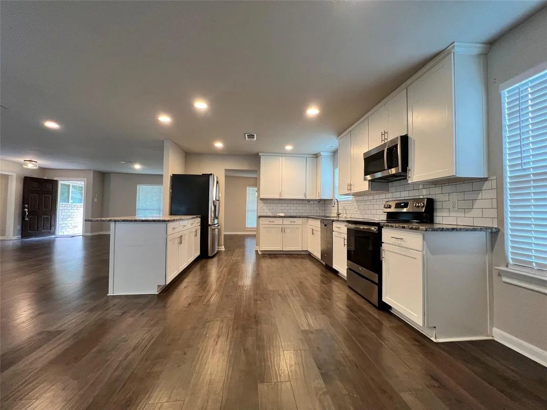 Photo of 203 Acorn Tree Court