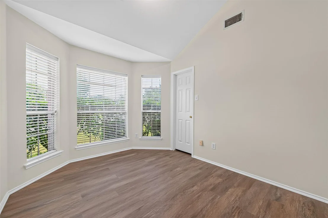Photo of 2111 Laurel Arbor Drive