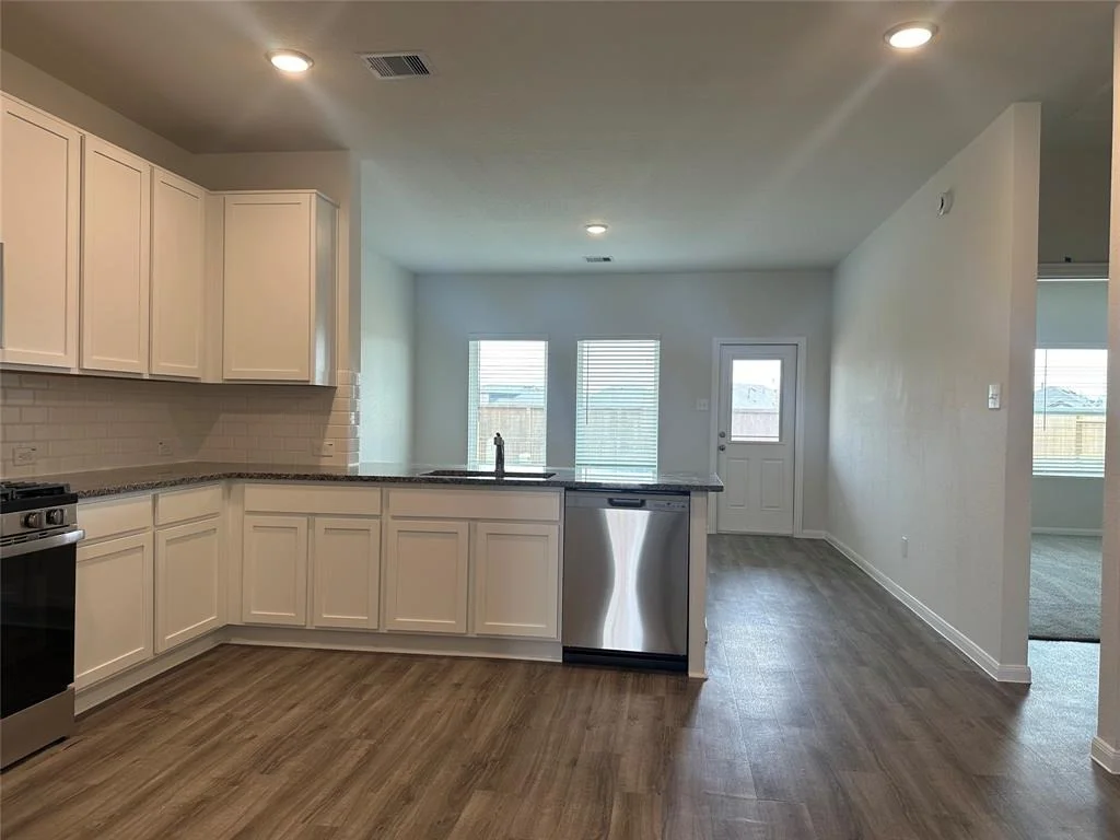 Photo of 4339 Maple Root Lane