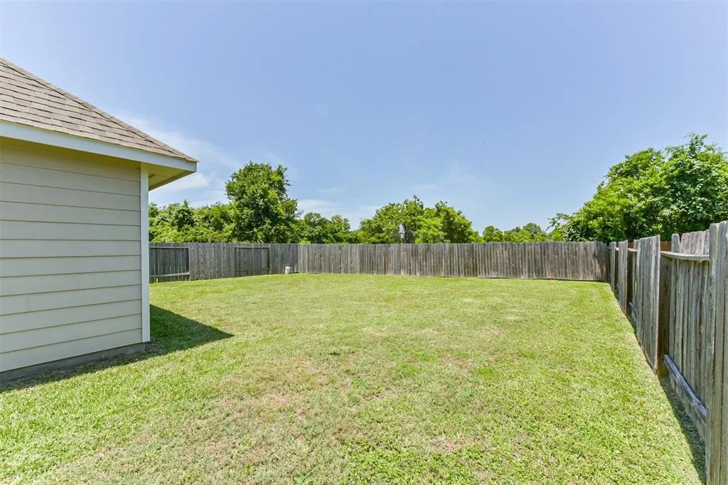 Photo of 5206 Lakota Trail