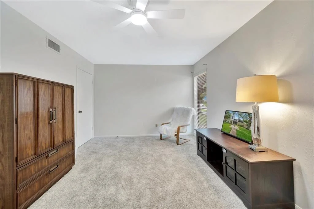 Photo of 15050 Pearhaven Drive