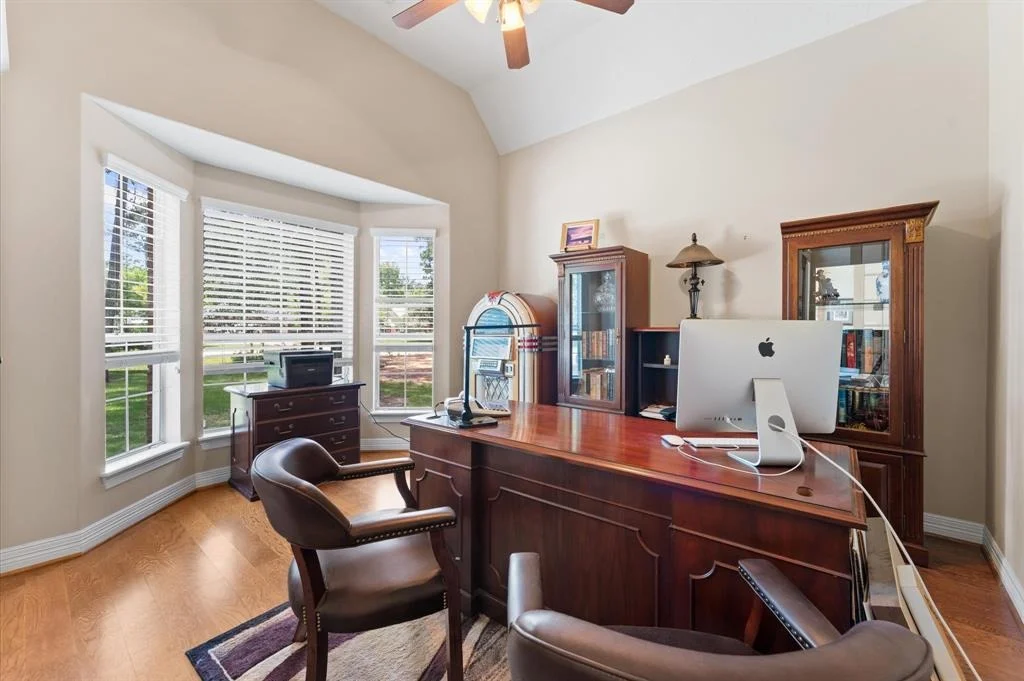 Photo of 414 Garrett Drive