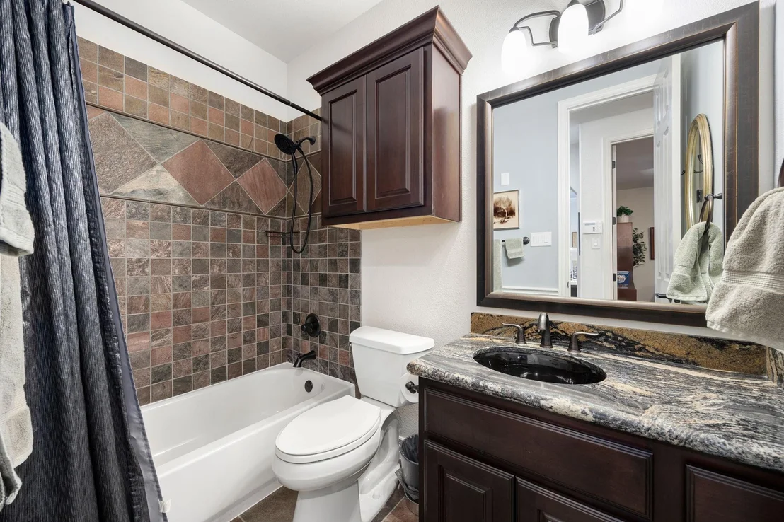 Photo of 195 Oarwood Place