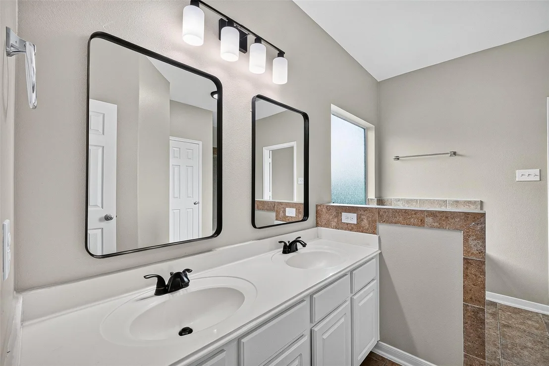 Photo of 14538 Burleson Bend Drive