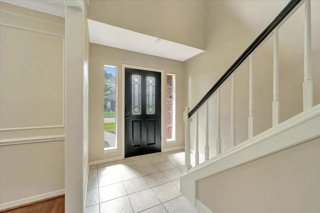 Photo of 15110 Greenleaf Lane