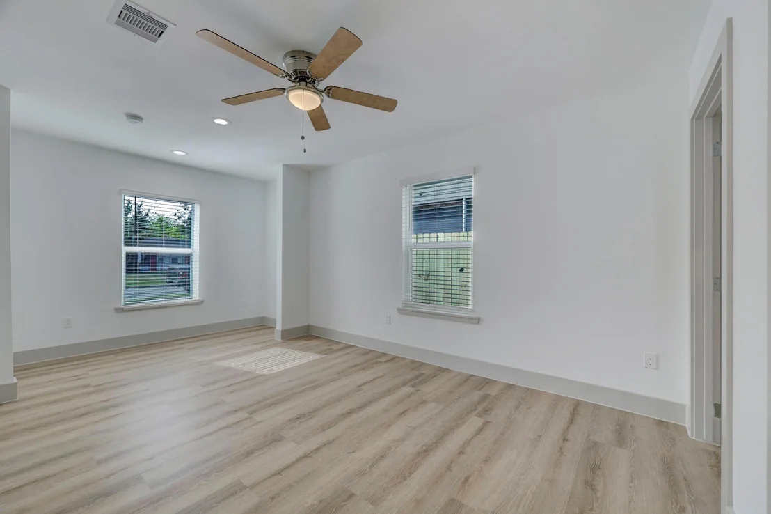 Photo of 4419 Botany Lane
