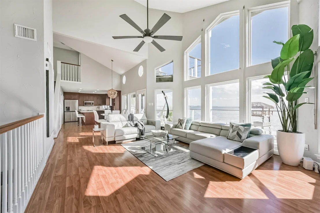 Photo of 1335 Edwards Drive