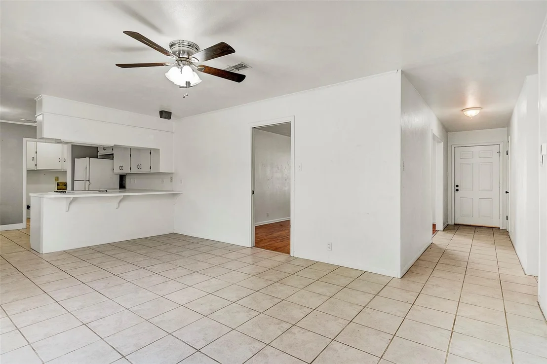 Photo of 1300 Northwood Drive