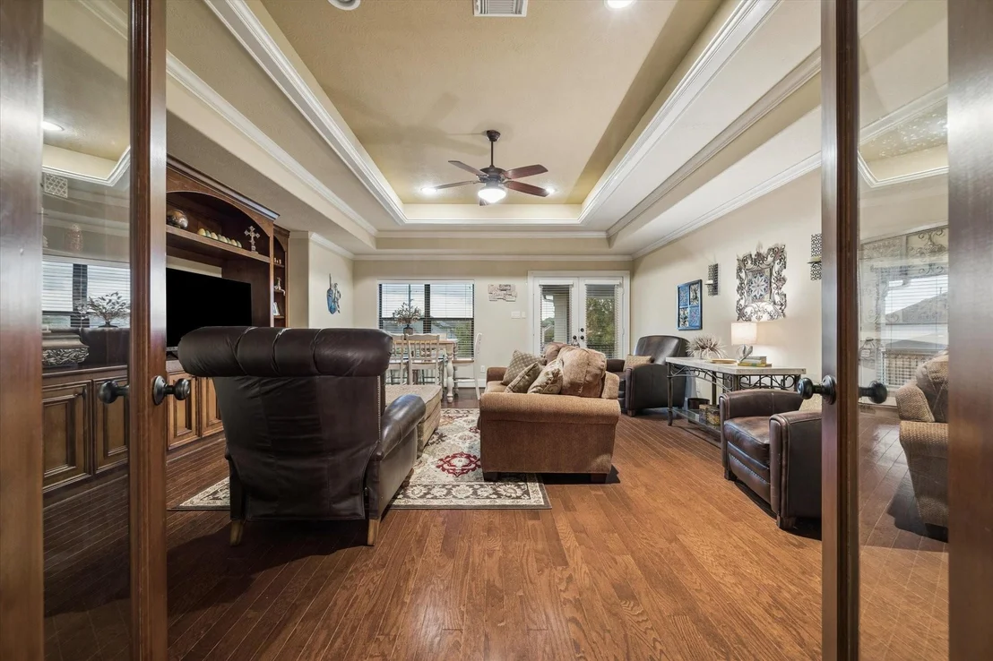Photo of 53 New Oak Trail