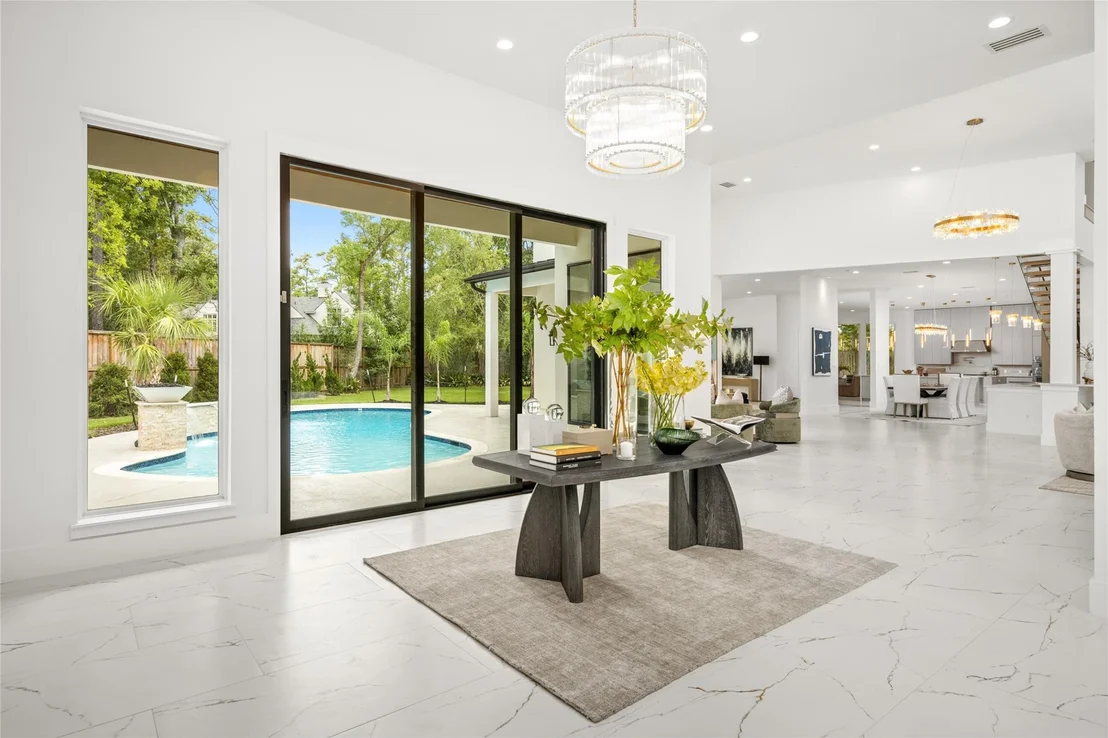 Photo of 625 Piney Point Road