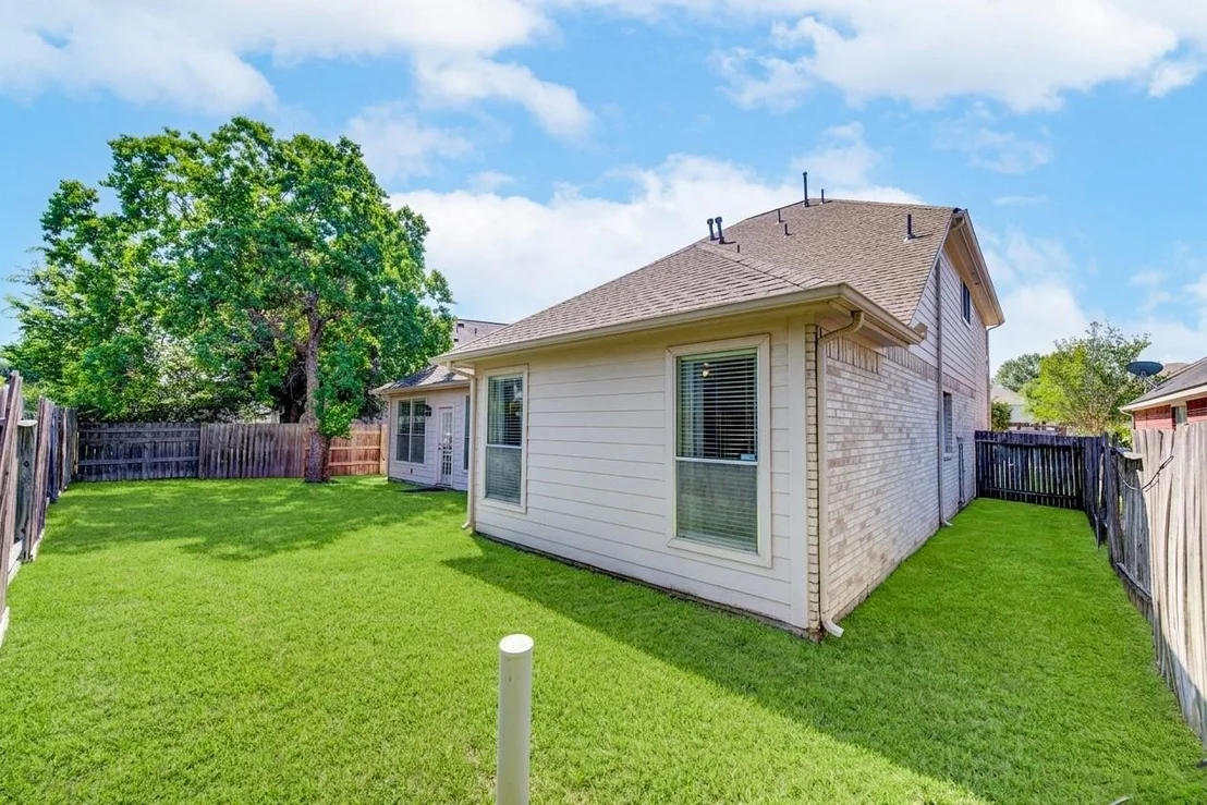 Photo of 19506 Tuscola Lane