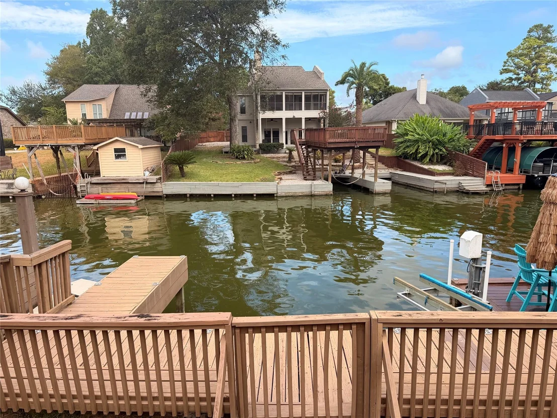 Photo of 721 Paradise Lane