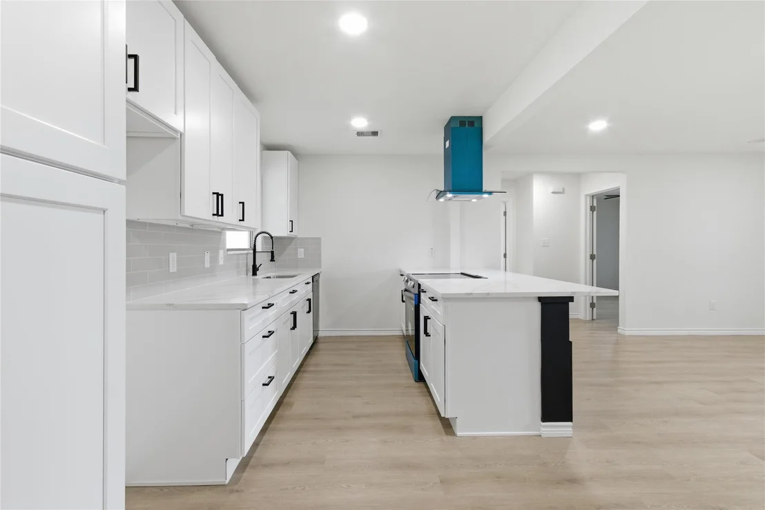 Photo of 2111 Briar Lane