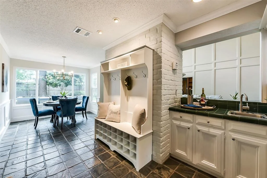 Photo of 5602 Pine Arbor Drive