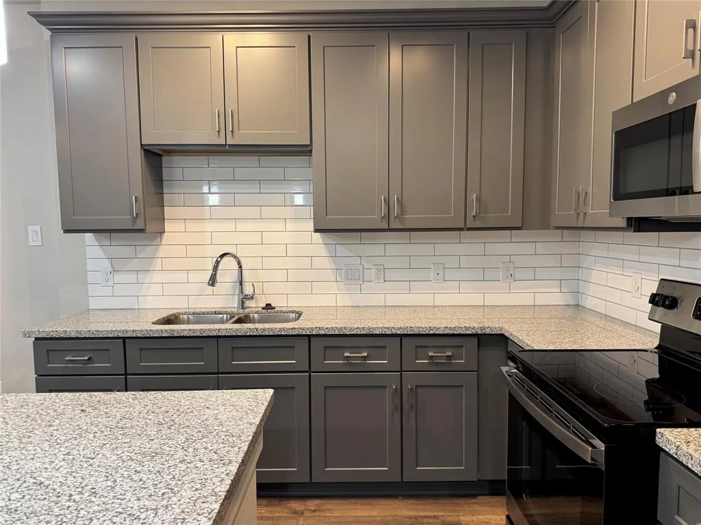 Photo of Unit AB at 3706 Eagle Street