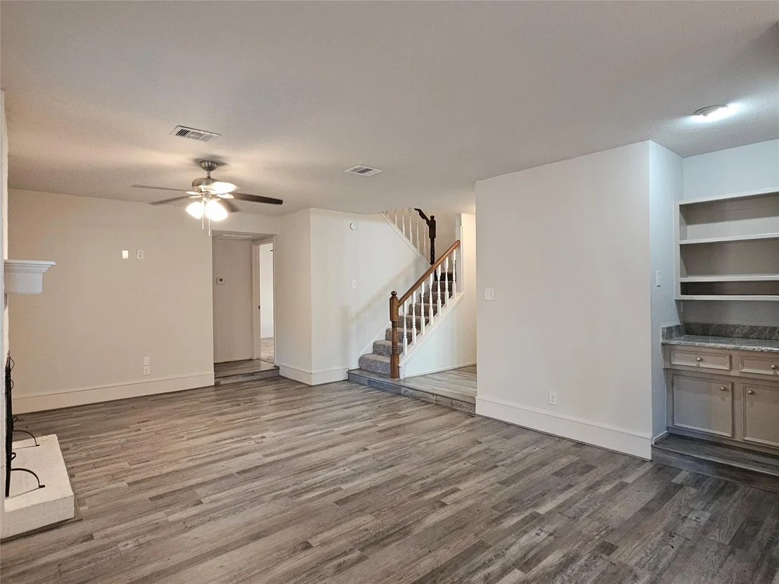 Photo of 80 Fallenstone Drive