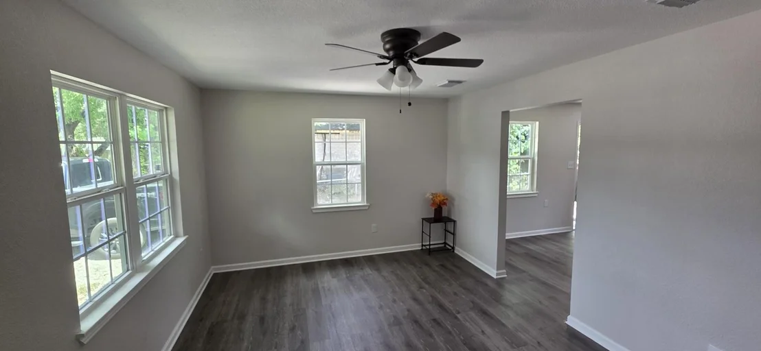 Photo of 5910 Velma Lane