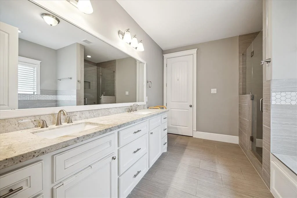 Photo of 1346 Thornton Road
