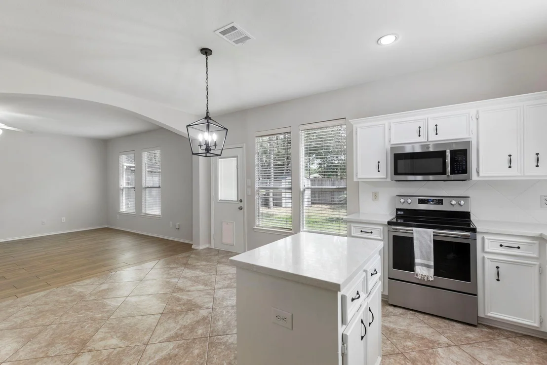 Photo of 2318 Colonial Springs Lane