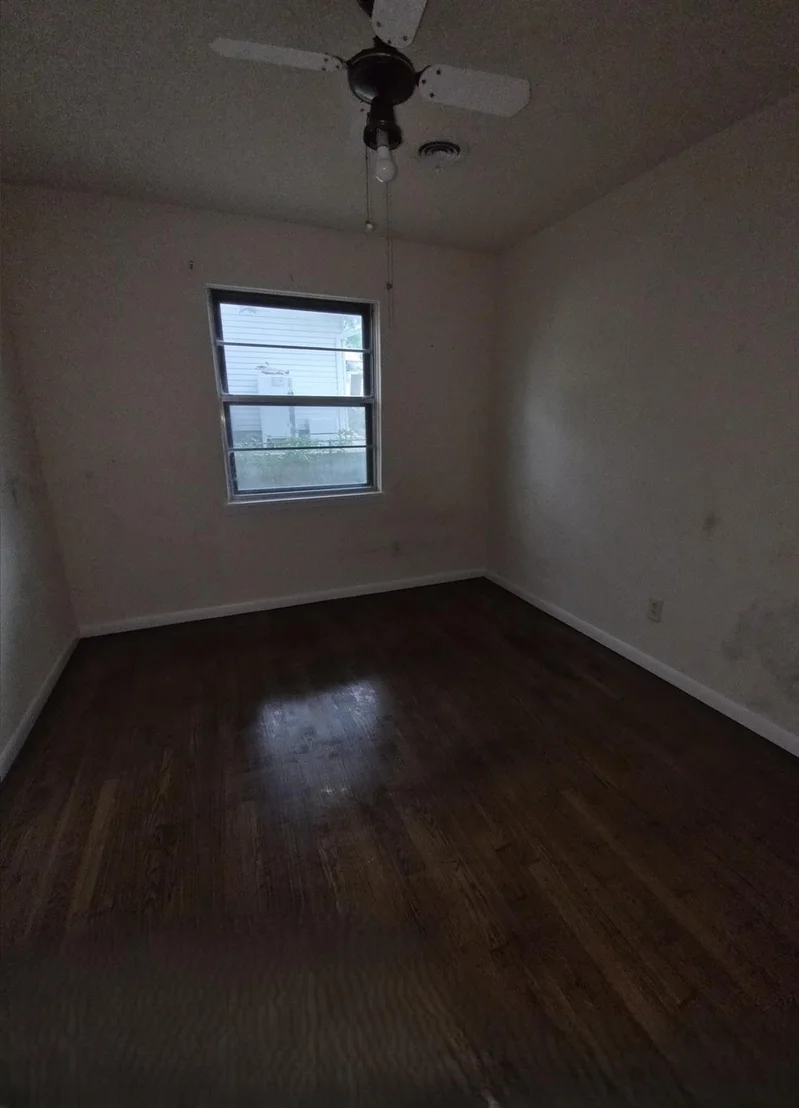 Photo of 313 Elm Street