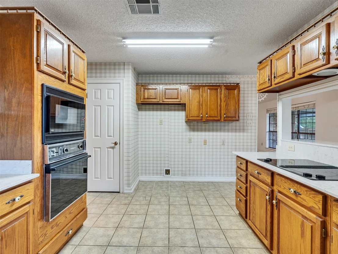 Photo of 185 Lake Drive