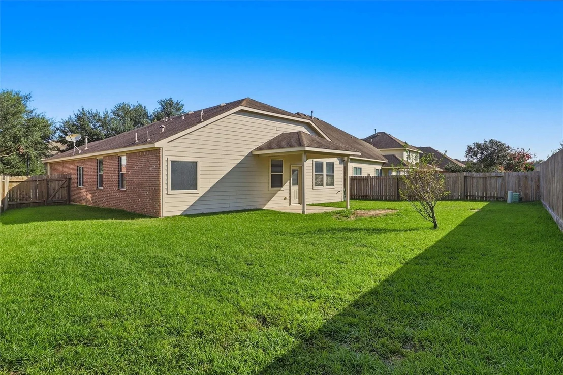 Photo of 2923 Empire Oaks Lane