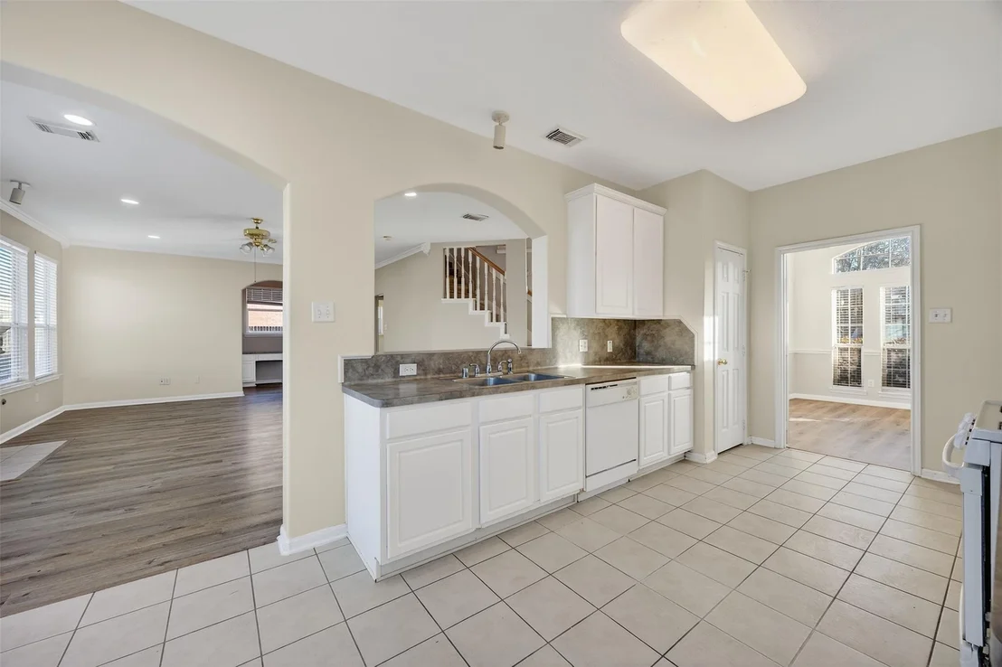 Photo of 5603 Lowellberg Lane