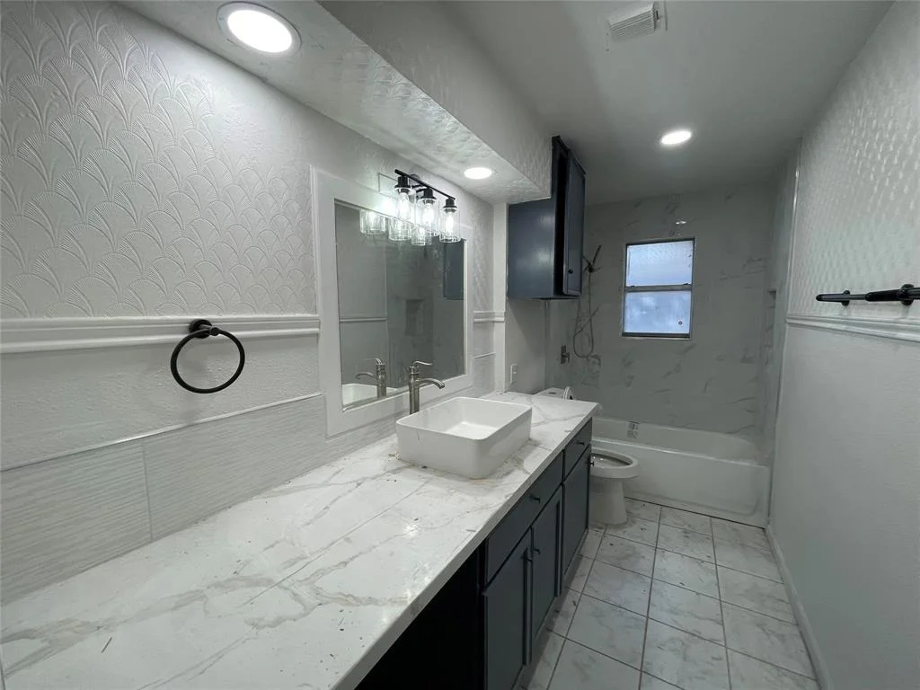 Photo of 10303 Gustine Court