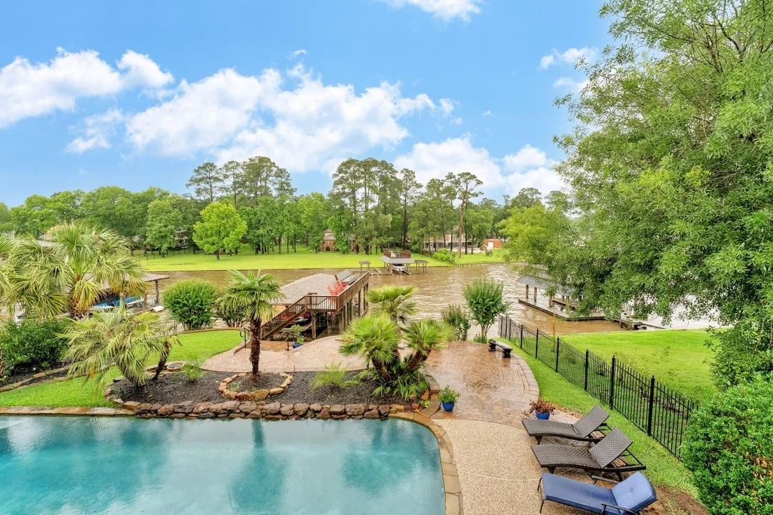 Photo of 8311 Shoregrove Drive