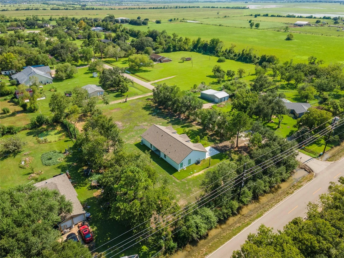 Photo of 103 County Road 932