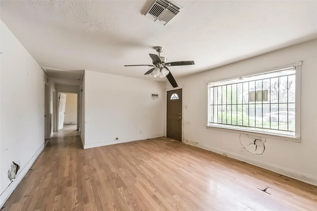 Photo of 9230 Lanewood Drive