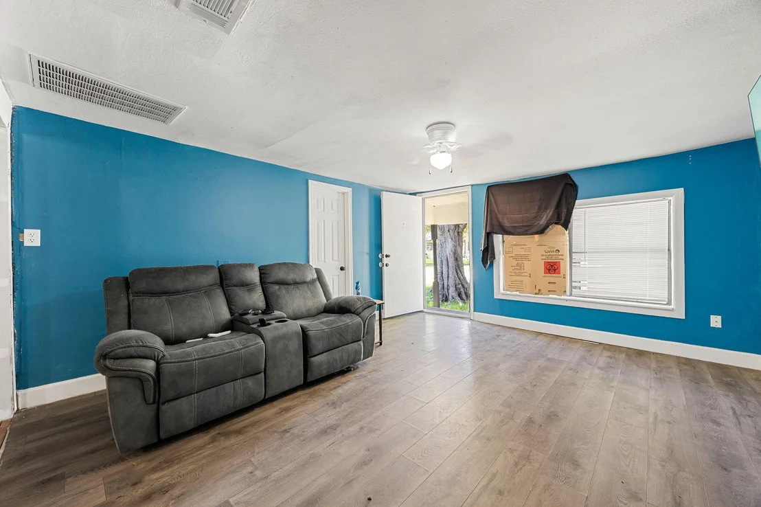 Photo of 211 Arcadian Drive
