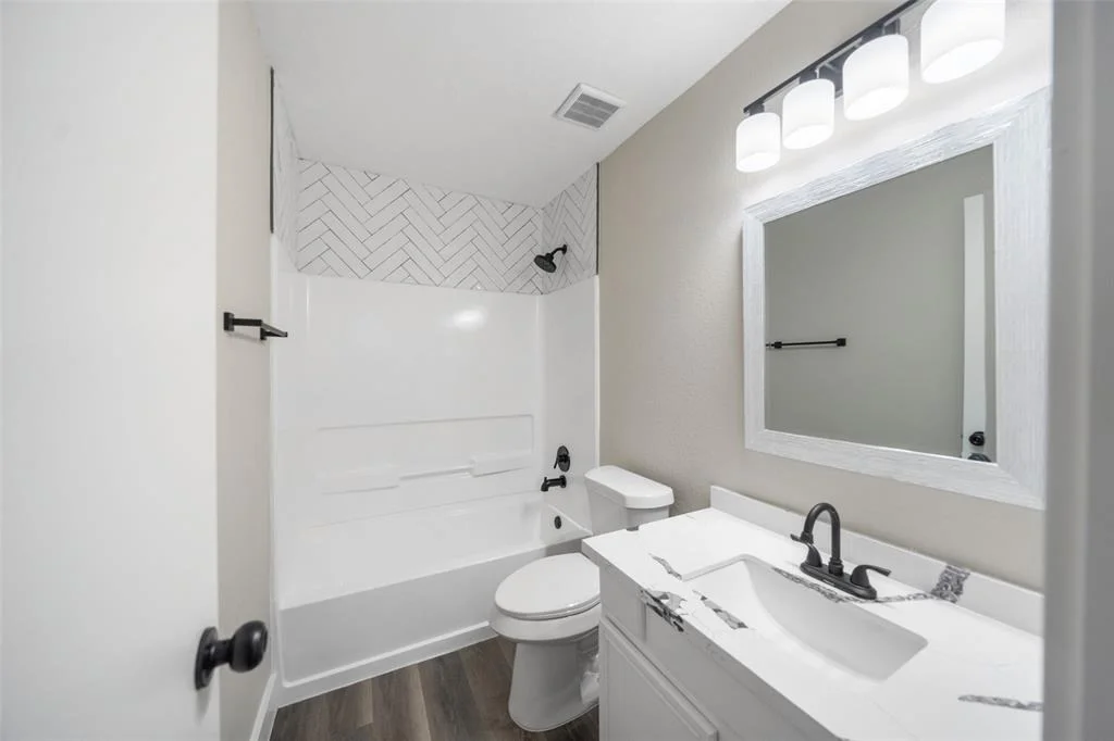 Photo of 6111 Settlers Square Lane