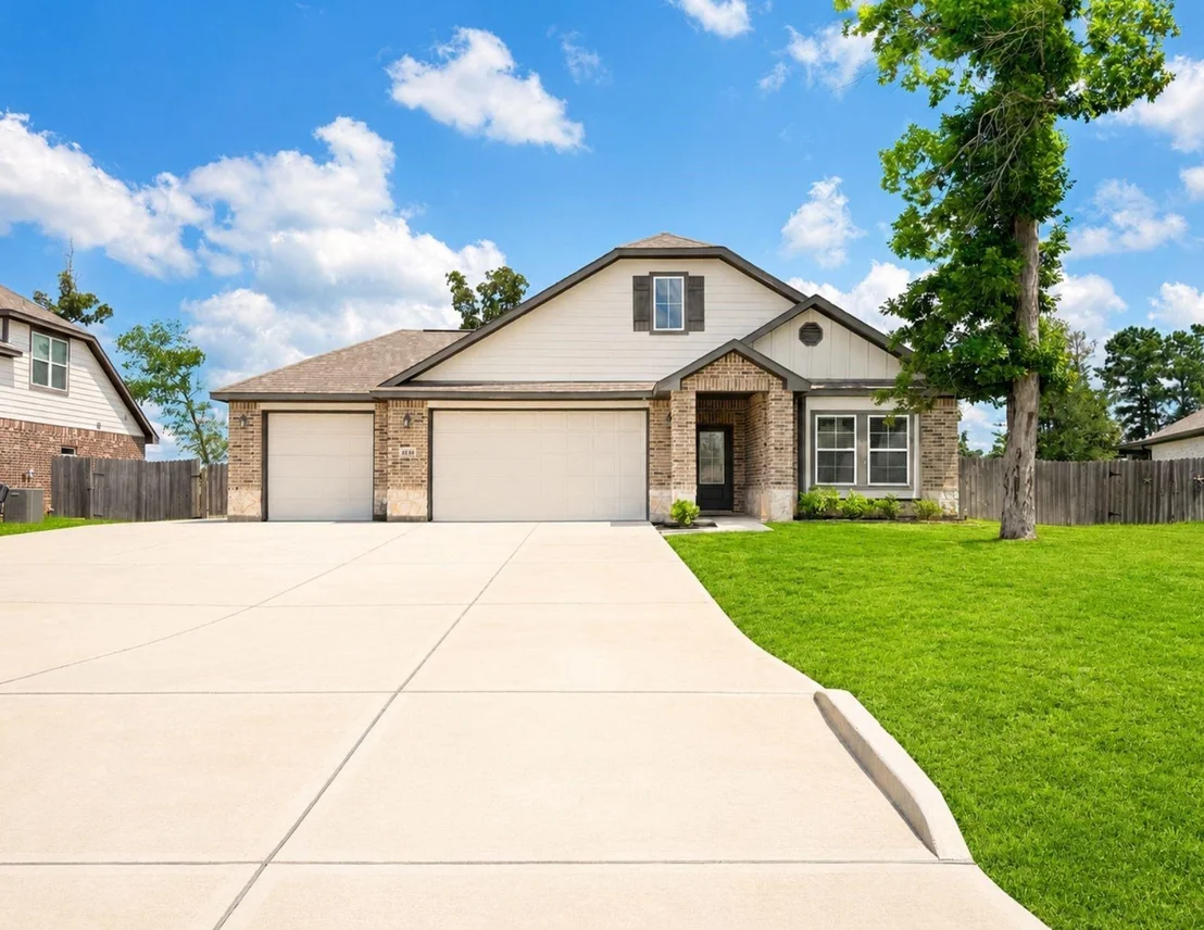 Photo of 6130 Hazel Lake Drive