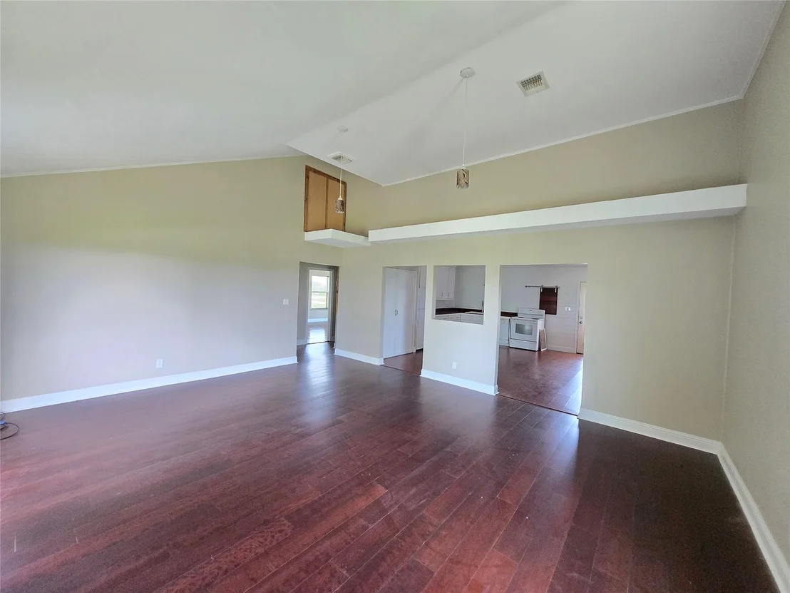 Photo of 205 Buckskin Drive