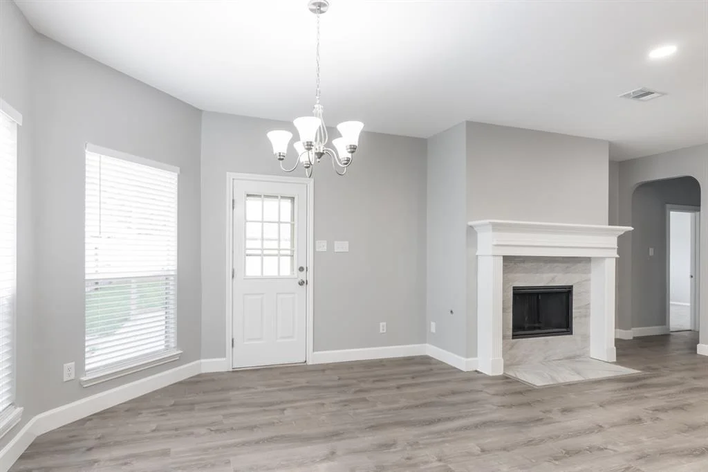 Photo of 3143 W Hampton Drive