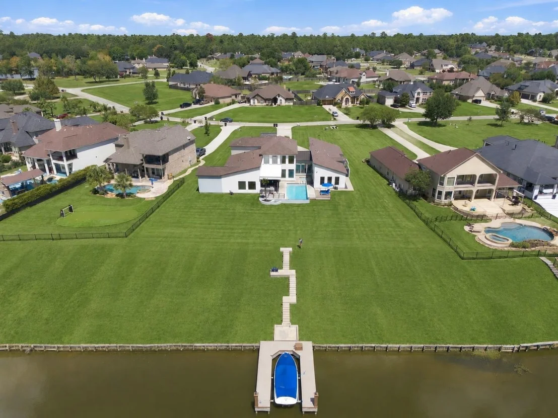 Photo of 11600 Grand Pine Drive