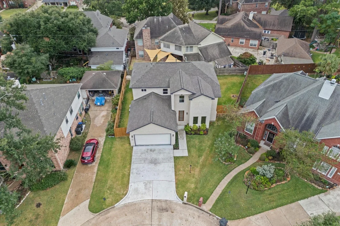 Photo of 19119 Emory Trail