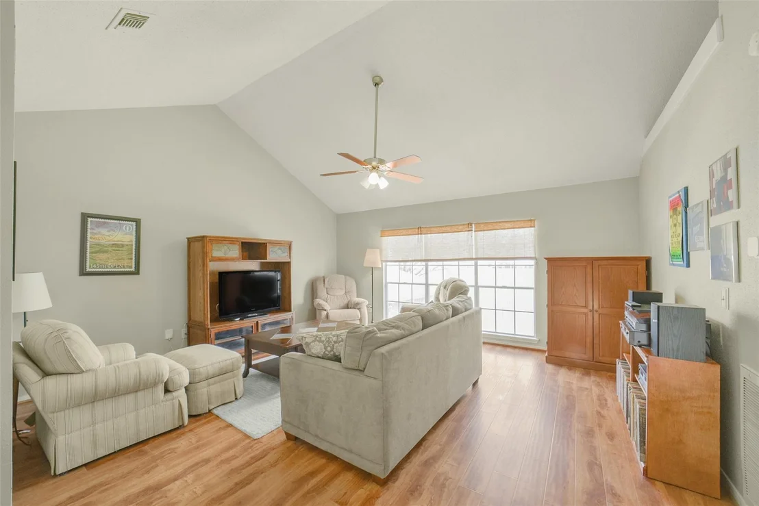 Photo of 10410 Dude Road