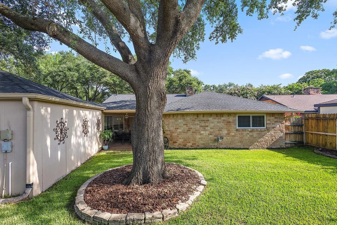 Photo of 21331 Park Bluff Drive