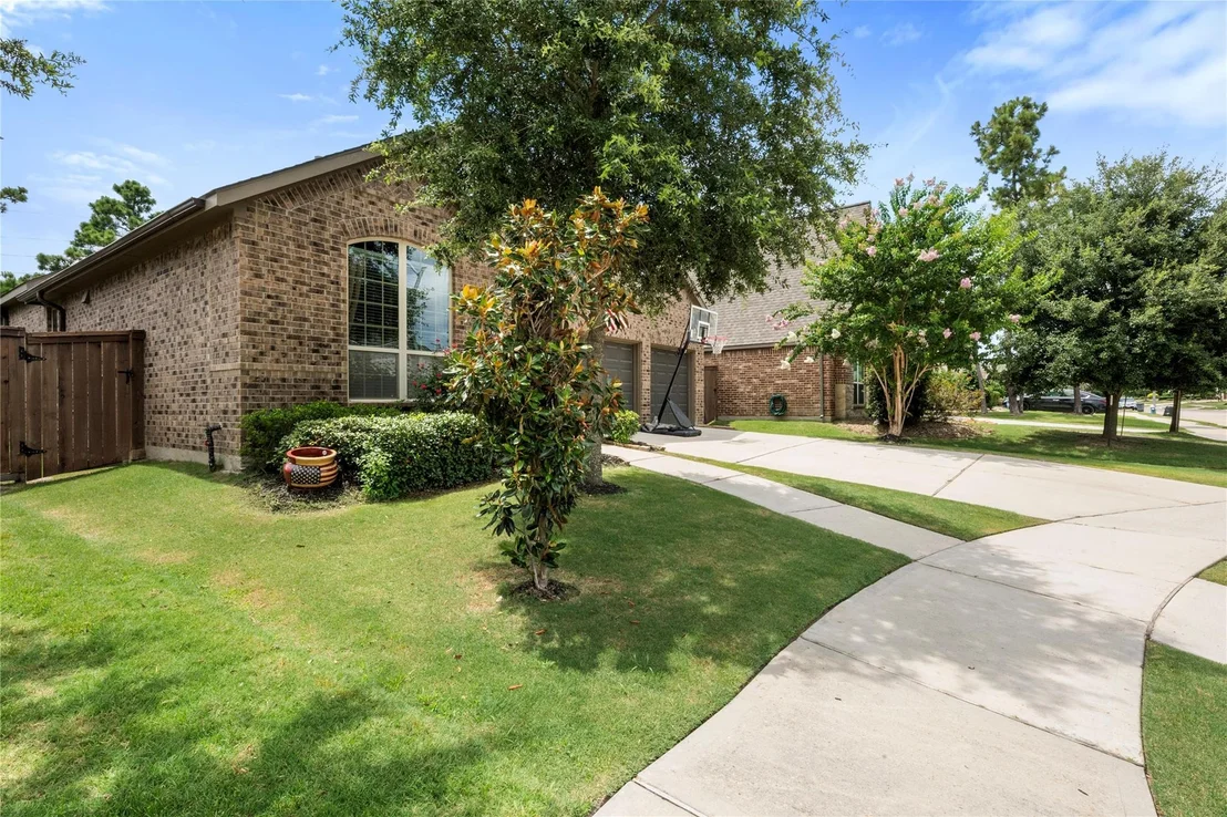 Photo of 16711 Ramsay Cascades Drive