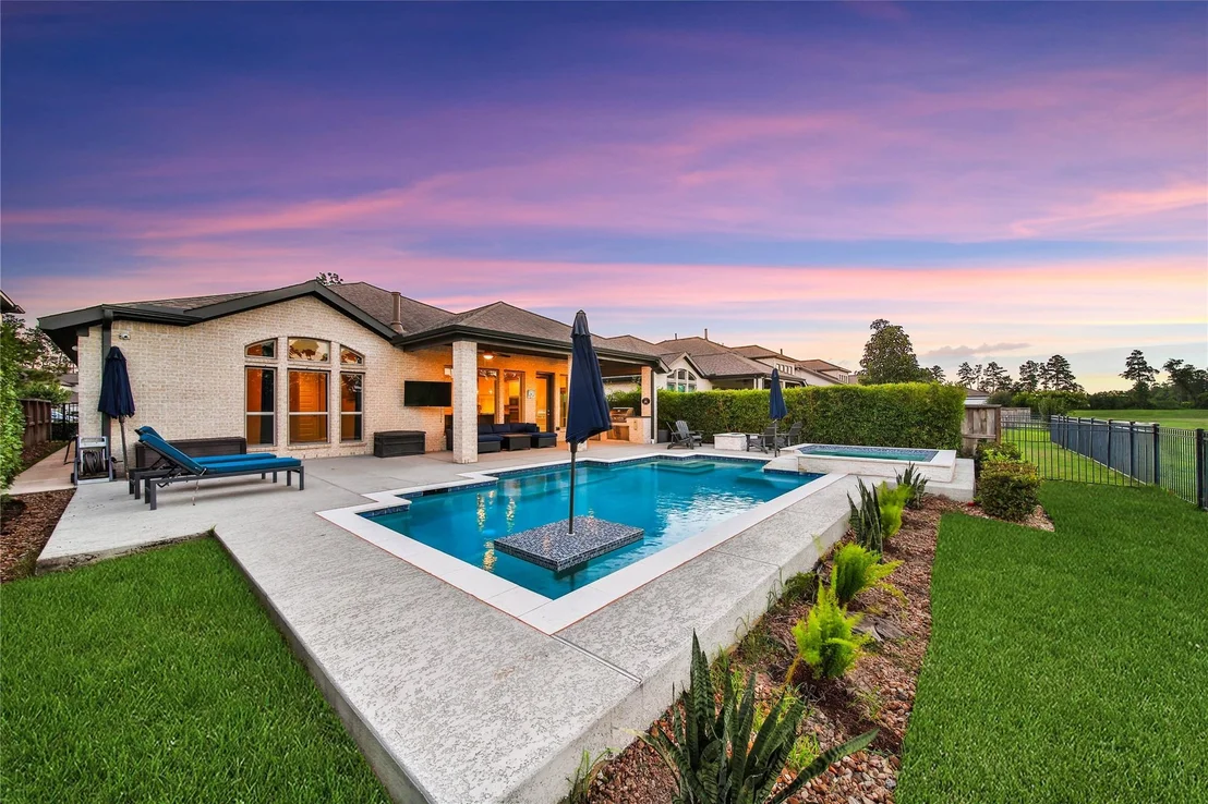 Photo of 28205 Woodland Bend Way