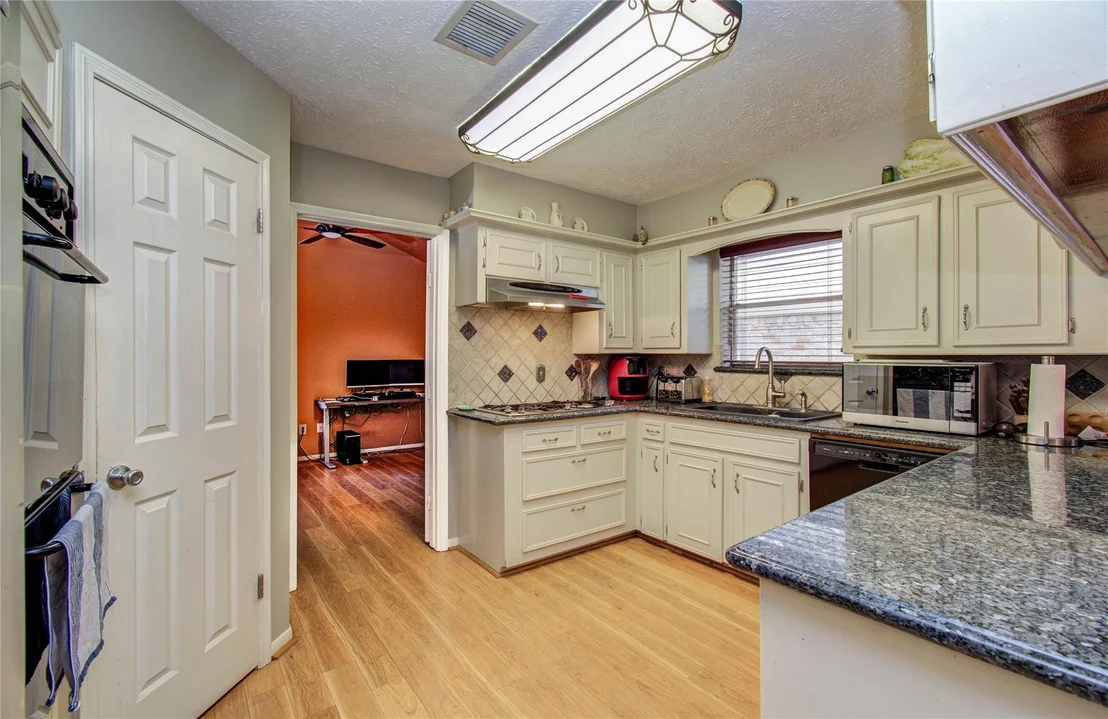 Photo of 21231 Park Tree Lane