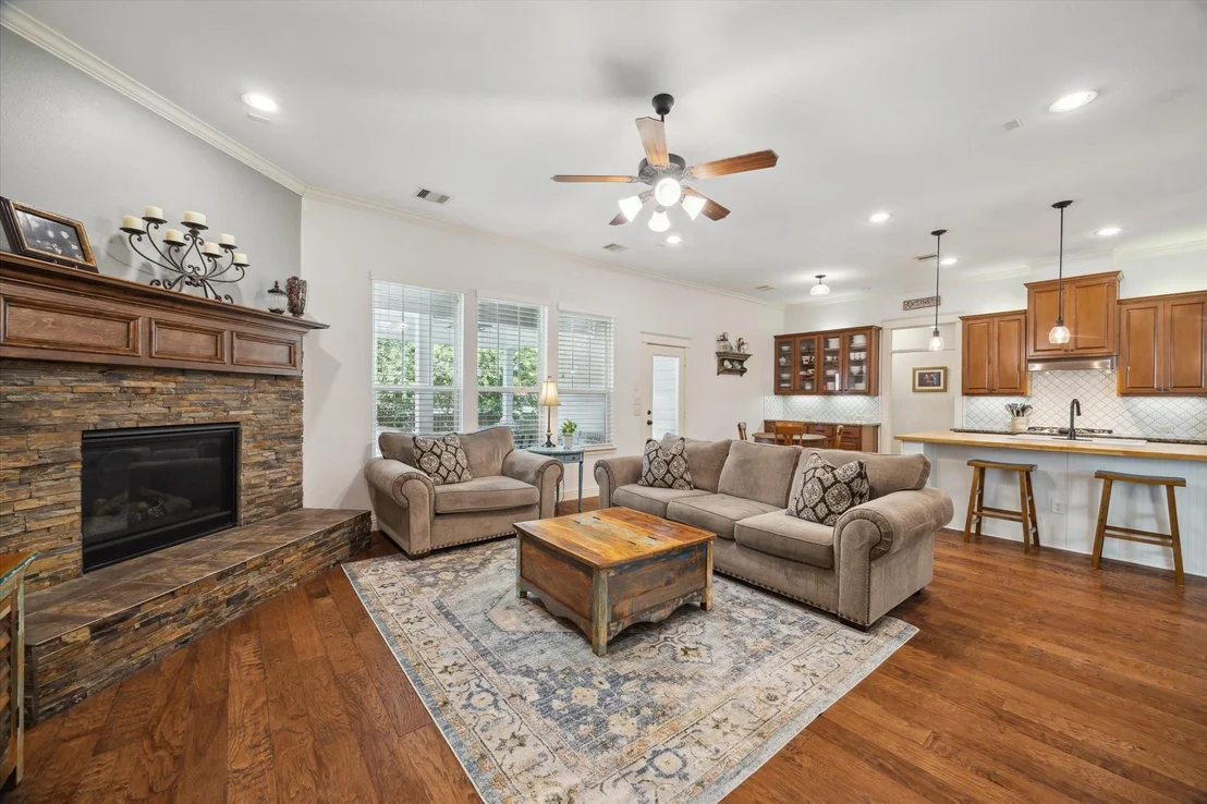 Photo of 141 Cherry Oak Lane
