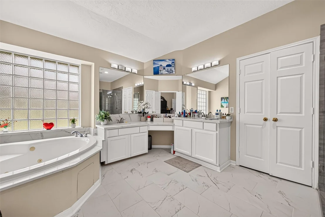 Photo of 12318 Shadow Green Drive