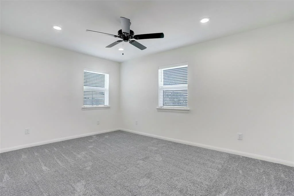 Photo of 2129 Lezak Road