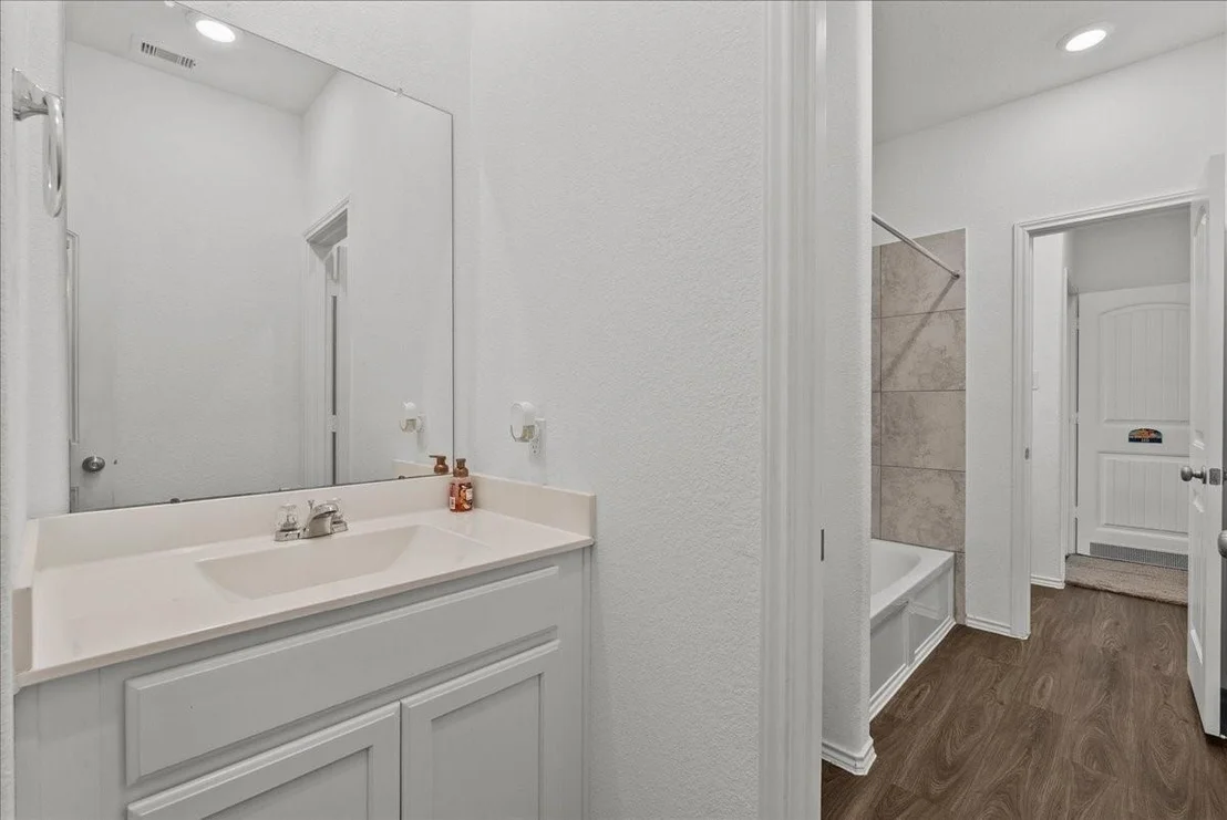 Photo of 630 Harbor Colony Lane