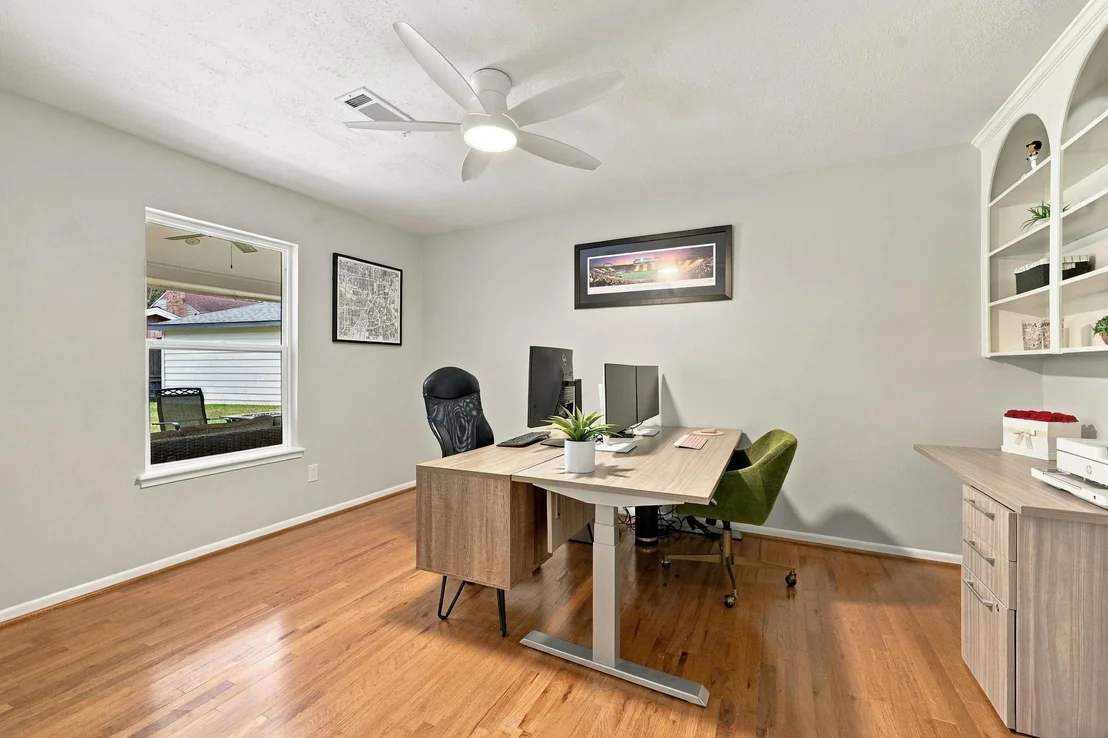 Photo of 11307 Valley Spring Drive