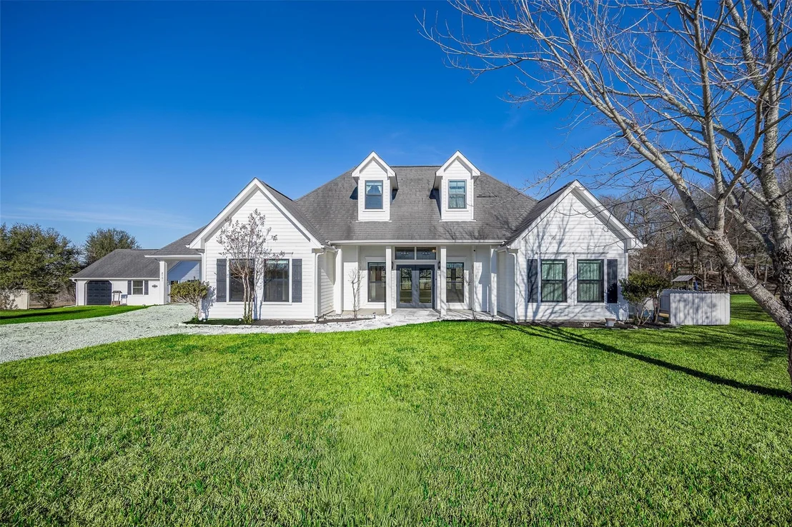 Photo of 2701 Bluebonnet Boulevard